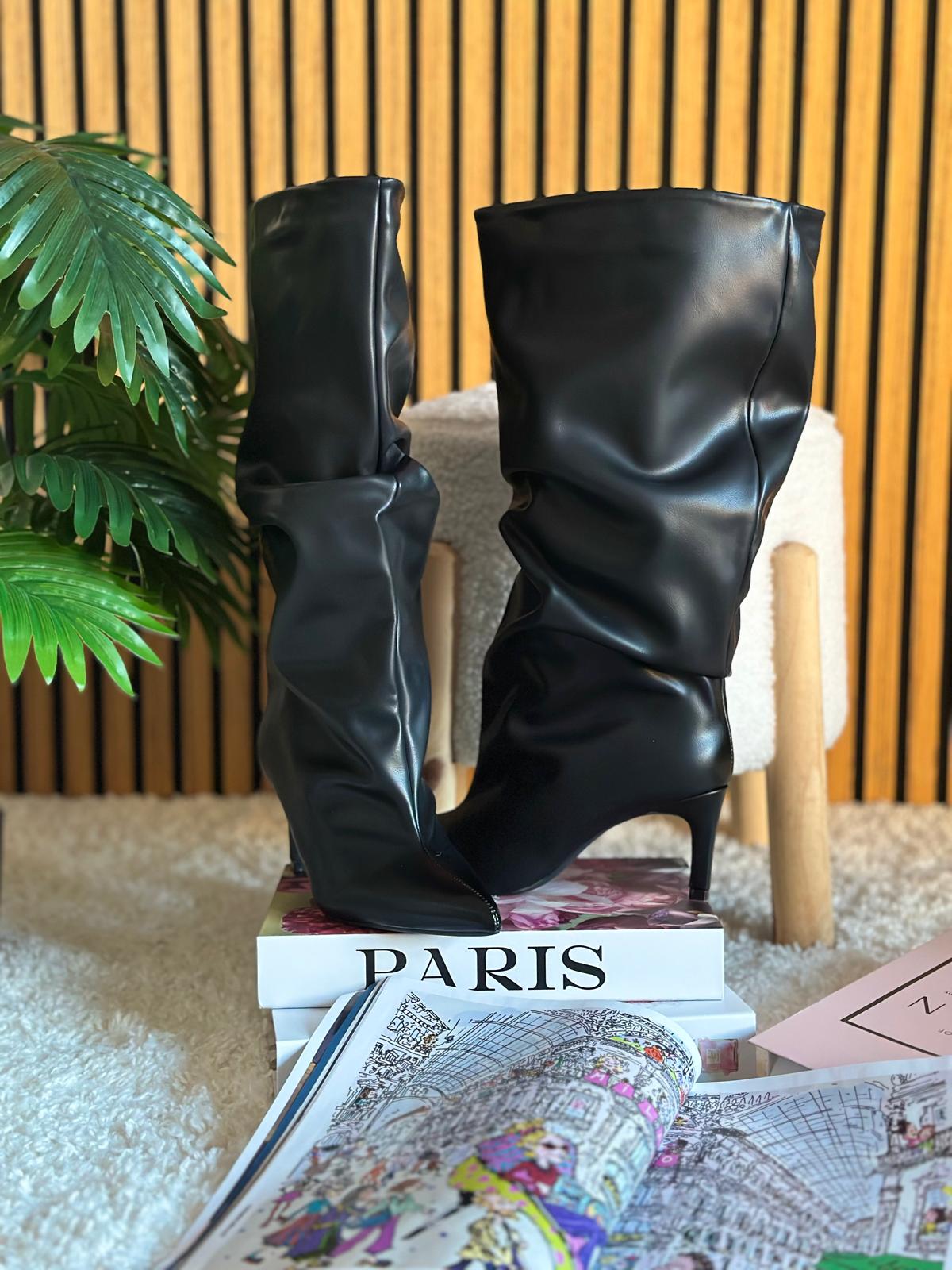 Stivale Alto Gambale Arricciato Nero - modello PARIS