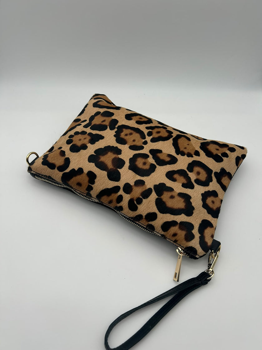 Pochette LEOPARD - maculata con tracolla nera
